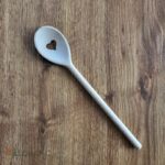 Varecha z bukového dreva / 1xsrdiečko/