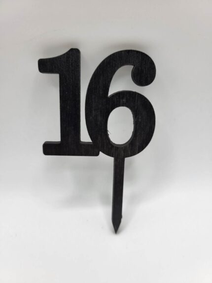 číslo 16 /old/čierna