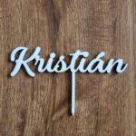 Drevený zápich na tortu s menom Kristián