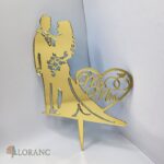 pl.zápich na tortu – Mr & Mrs + svadobný pár /zlatý/ 03