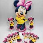 Dekorácia na tortu/magnetka Minnie + zápichy do cupcakes 01