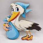 Dekorácia na tortu/magnetka - Bocian s chlapčekom 02