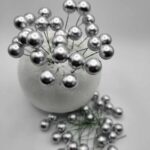 Dekorácia – Strieborné mini guličky 03