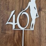 číslo 40 + postava ženy /natur/