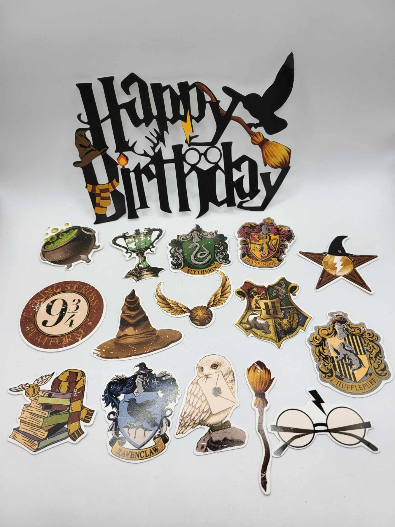 399181083_2013902188955205_2928890964722391428_n-scaled-1.jpg pap. zápich na tortu – Happy Birthday /Harry Potter/ 03 – Obrázok 1