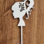 Zápich na tortu - Silueta žena s ornamentom