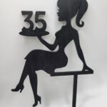 Zápich na tortu -sediaca žena/dievča číslo35 /čierna/01