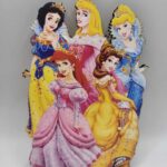 Dekorácia na tortu/magnetka Princezničky 02