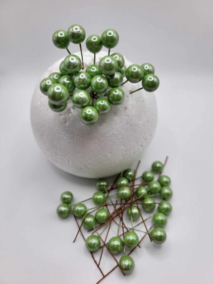 Dekorácia – Zelené mini guličky 07