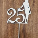 zápich na tortu číslo 25 + postava ženy /natur/