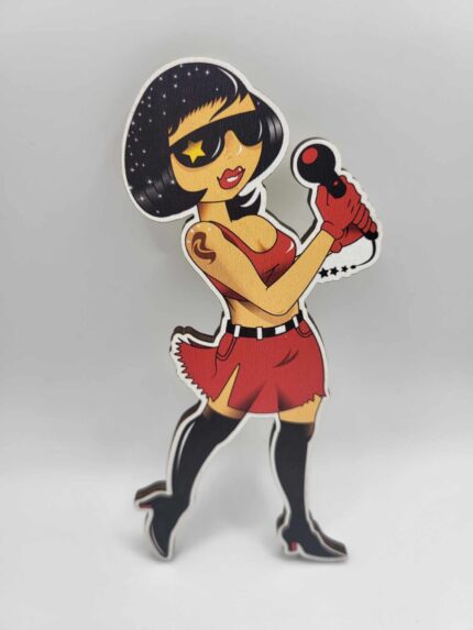 Speváčka - brunetka