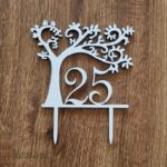 číslo 25 + strom