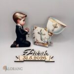 Dekorácia na tortu/magnetka prijímanie – modliaci sa chlapček + kalich + biblia 02 – Obrázok 2