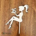 Zápich na tortu -sediaca žena/dievča + číslo 16