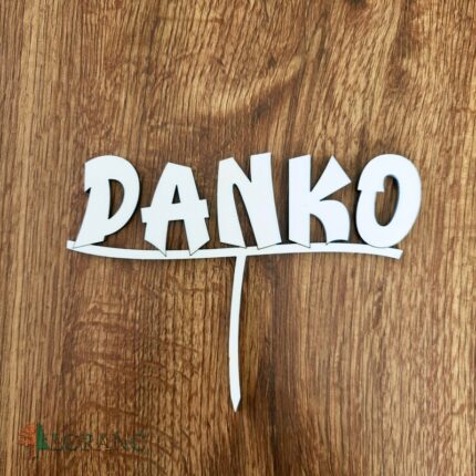 Drevený zápich na tortu s menom Danko 03