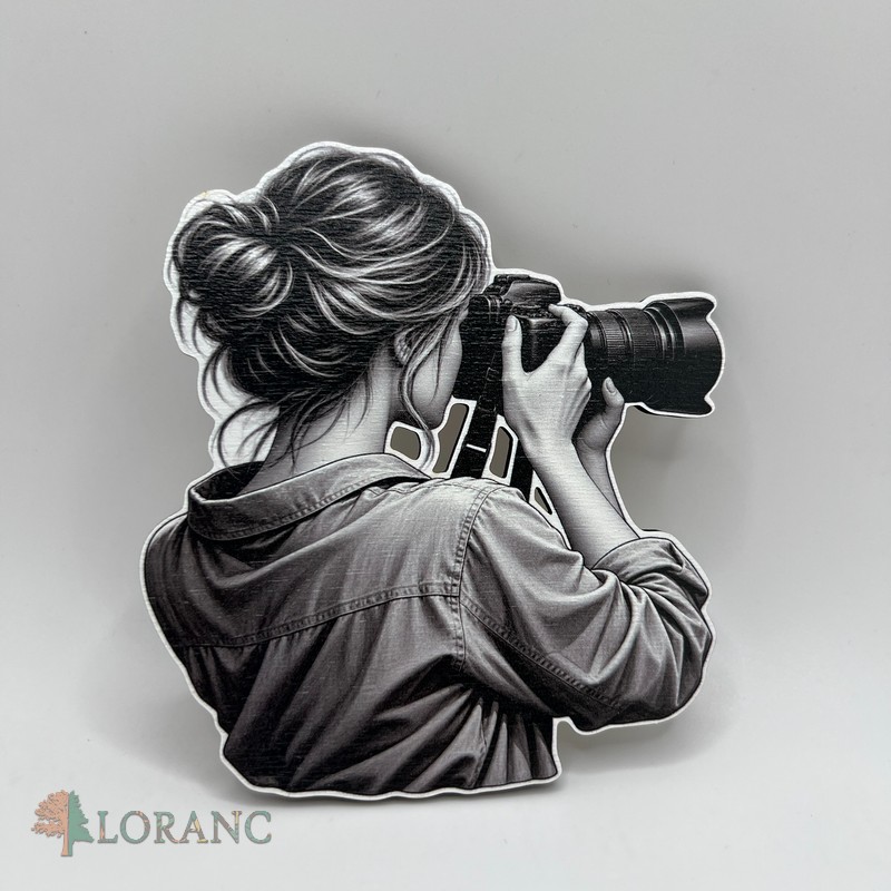 IMG_3554 dekorácia na tortu/magnetka – fotografka + fotoaparát 02 – Obrázok 1